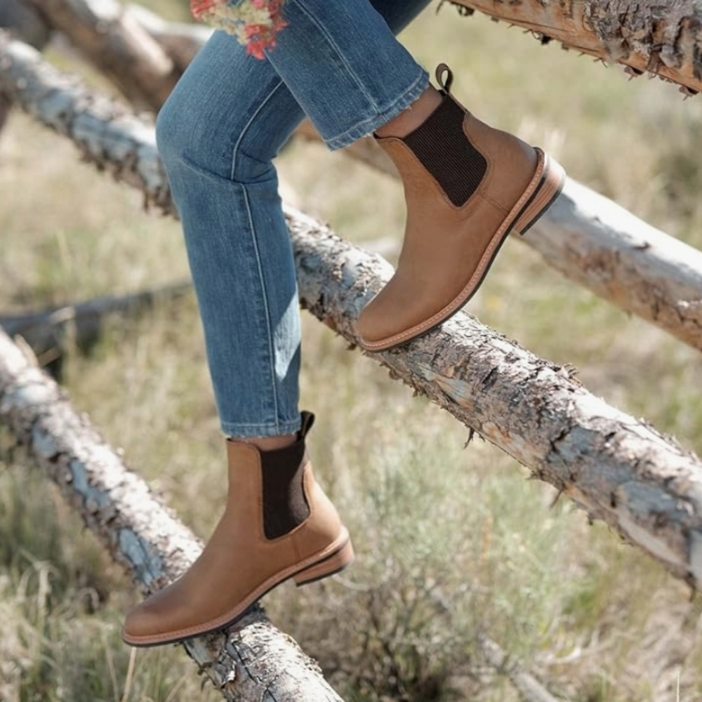 Nisolo Carmen Chelsea Boot